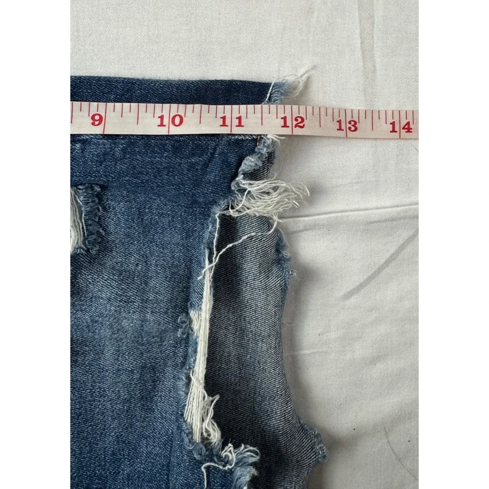 American Eagle Curvy Hi-Rise Shortie Distressed Denim‎ Shorts Blue Womens Size 4